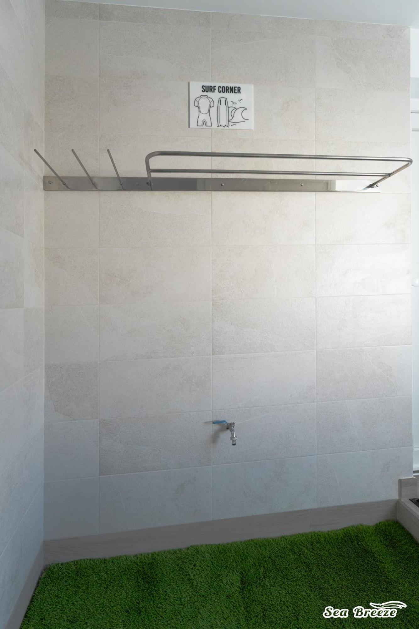 2 Apartments Sea Breeze 法马拉 外观 照片